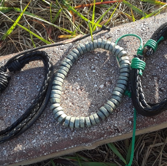 🆕Earthy multi layer leather bracelet set - Picture 6 of 6